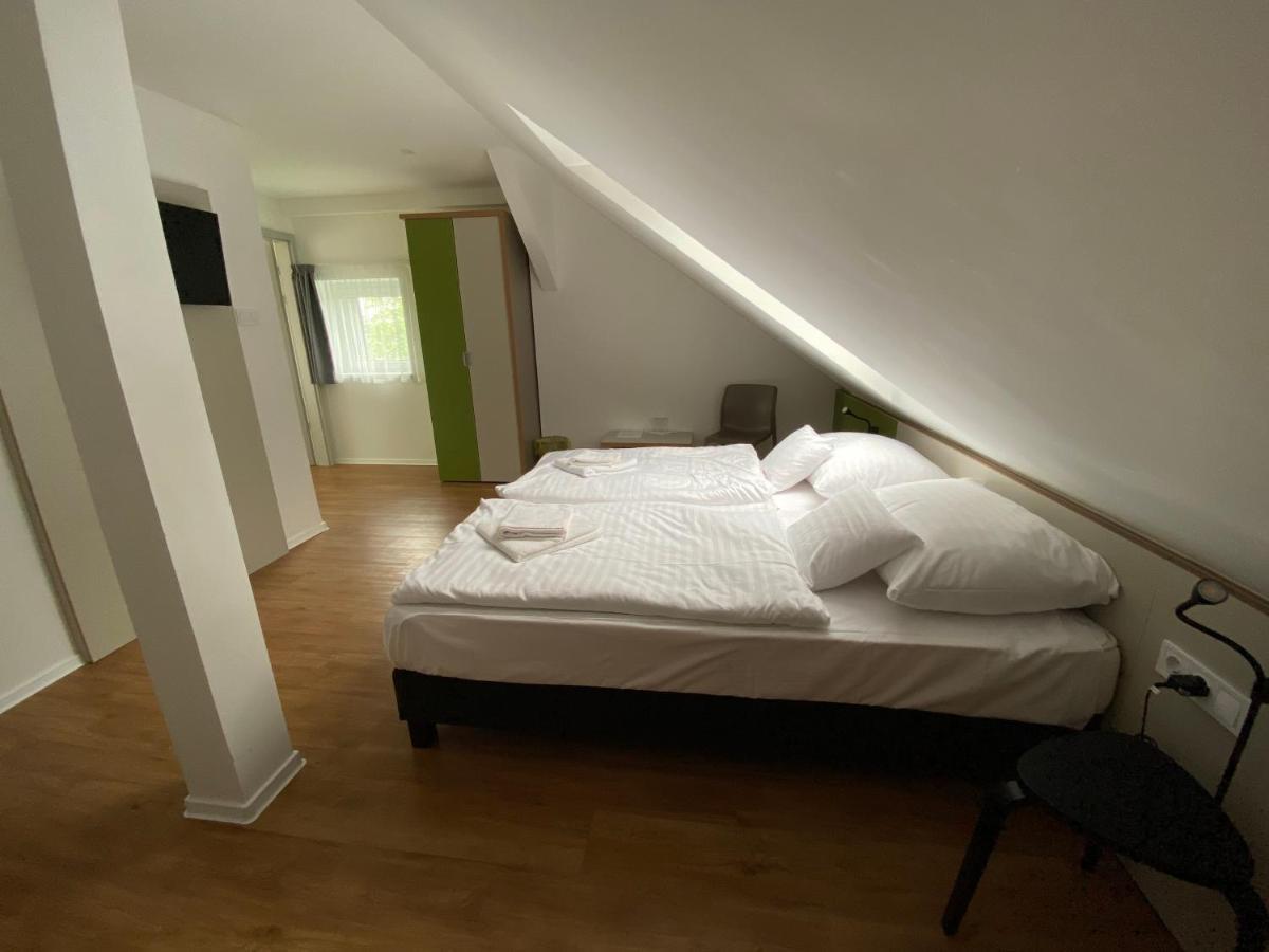Bed and Breakfast Dalma Panzió Balatonvilágos Exterior foto